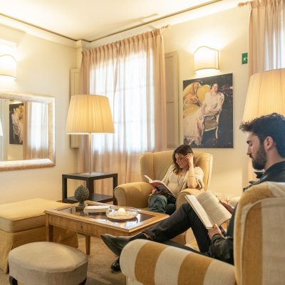 SIMONTALCINO_POPCOMM_65_2400px